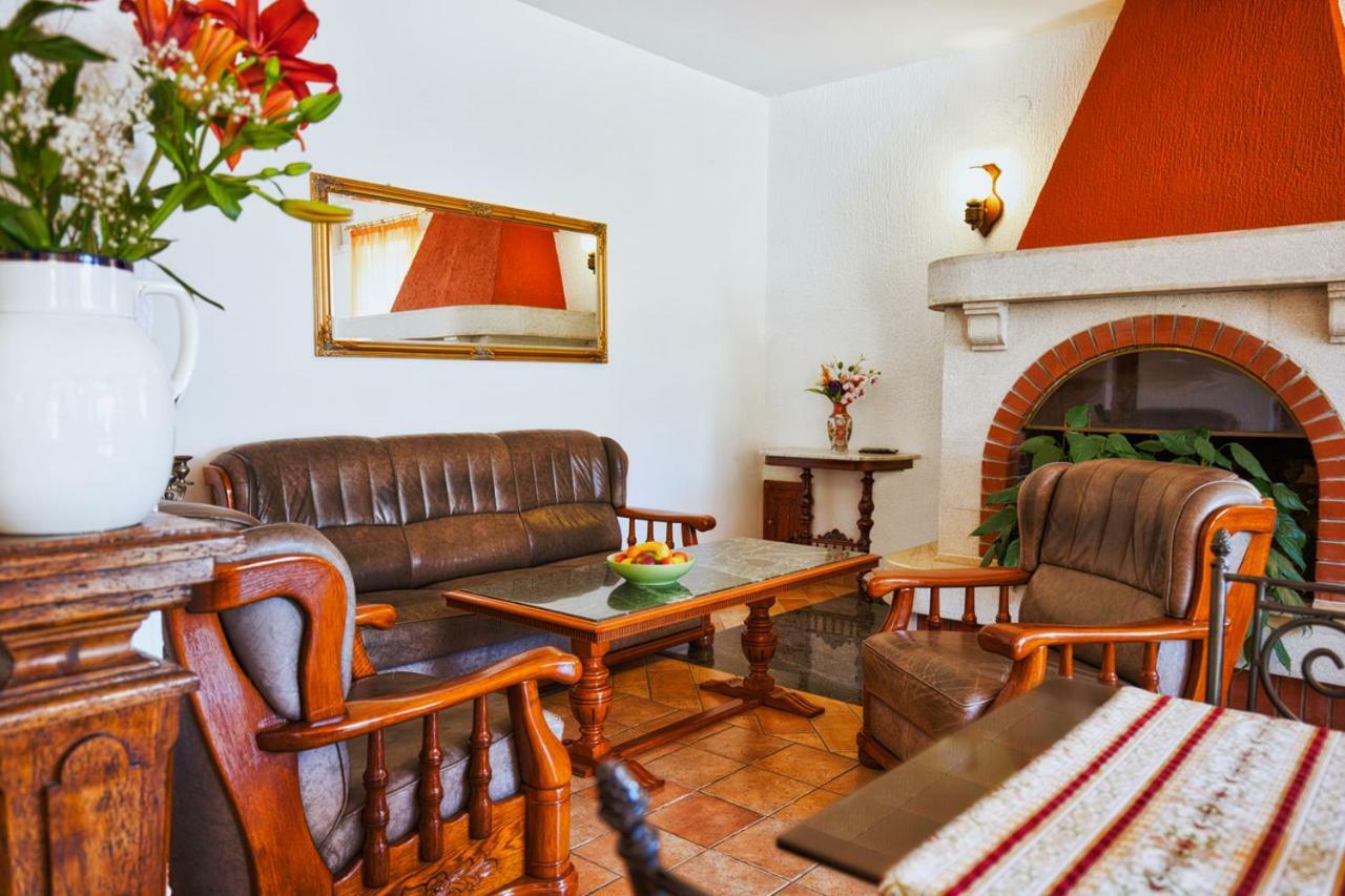 Villa Sveta Eufemija - Bed And Breakfast Rovinj Extérieur photo
